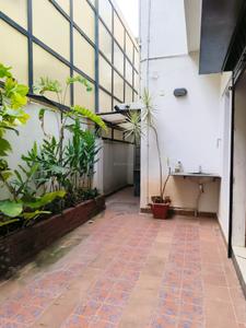 Living Room Image of 4200 Sq.ft 4 BHK Independent House for rent in Sanjaynagar Bengaluru for Rs. 300000