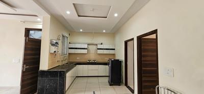 Kitchen Image of 890 Sq.ft 2 BHK Apartment / Flat for rent in Baba Aman City, Kharar Mohali for Rs. 20000