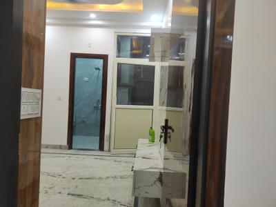Bedroom Image of 1000 Sq.ft 2 BHK Builder Floor for sale in Indirapuram Ghaziabad for Rs. 5500000