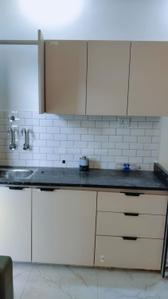 Kitchen Image of 950 Sq.ft 2 BHK Apartment / Flat for rent in Scheme No 140 Indore for Rs. 18000