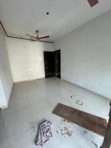 Hall Image of 670 Sq.ft 2 BHK Apartment / Flat for rent in Mulund East Mumbai for Rs. 45000
