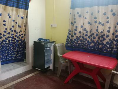Bedroom Image of 400 Sq.ft 1 BHK Independent House for rent in Airport Gate no. 1 Kolkata for Rs. 11500