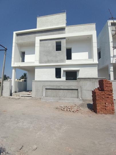 Premier Garden Villa Main Image 1