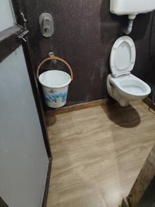 Bathroom Image of 1345 Sq.ft 1 BHK Apartment / Flat for rent in Jagrati Vihar Meerut for Rs. 10000