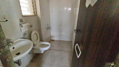 Bathroom Image of 610 Sq.ft 1 BHK Apartment / Flat for rent in Puraniks Aldea Espanola Phase VI, Mahalunge Pune for Rs. 26000