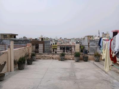 Terrace Image of 900 Sq.ft 3 BHK Builder Floor for sale in Uttam Nagar New Delhi for Rs. 3500000