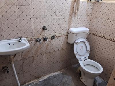 Bathroom Image of 450 Sq.ft 2 BHK Builder Floor for sale in Mandawali New Delhi for Rs. 1600000