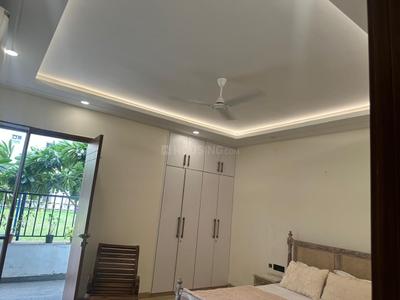 Bedroom Image of 4200 Sq.ft 4 BHK Villa for sale in Jaypee Kingswood Oriental, Sector 128 Noida for Rs. 85000000