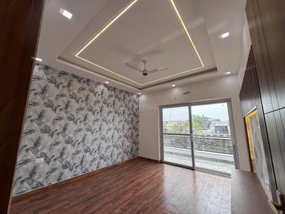 Bedroom Image of 2500 Sq.ft 3 BHK Builder Floor for sale in GMS Road Dehradun for Rs. 13000000