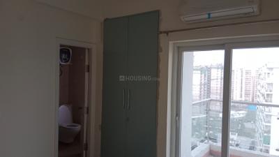 Bedroom Image of 1560 Sq.ft 3 BHK Apartment / Flat for rent in Shree Vardhman Victoria, Sector 70 Gurgaon for Rs. 55000