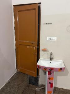 Bathroom Image of 580 Sq.ft 1 BHK Builder Floor for rent in Burari New Delhi for Rs. 5500