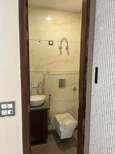 Image of 950 Sq.ft 2 BHK Builder Floor for sale in Ramesh Nagar, New Delhi for Rs. 15000000