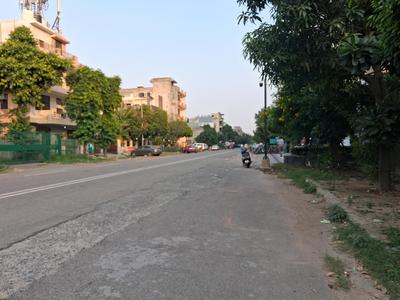 Image of 325 Sq.ft Residential Plot / Land for sale in Sector 108, Noida for Rs. 90000000