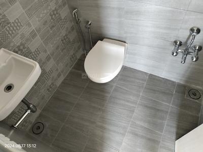 Image of 1000 Sq.ft 2 BHK Apartment / Flat for rent in Surya Kiran Aakash Homes, Ujala Circle, Ahmedabad for Rs. 26000