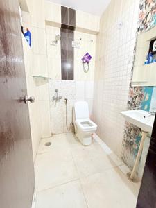 Bathroom Image of 1500 Sq.ft 1 RK Builder Floor for rent in Police Lines Gurgaon for Rs. 16000