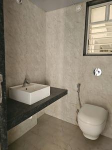 Common Bathroom Image of 1100 Sq.ft 2 BHK Apartment / Flat for rent in Raojee Palladium Homes, Dhanori Pune for Rs. 31000
