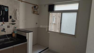 Kitchen Image of 1015 Sq.ft 2 BHK Apartment / Flat for rent in Nyati Elan Central II, Wagholi Pune for Rs. 26000