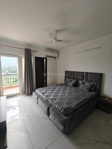 Bedroom Image of 1800 Sq.ft 3 BHK Apartment / Flat for rent in Gulnaar Meadows, Bhabat Zirakpur for Rs. 34000
