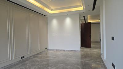Living Room Image of 3222 Sq.ft 4 BHK Builder Floor for sale in Sector 102 Gurgaon for Rs. 50000000