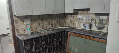 Kitchen Image of 1000 Sq.ft 2 BHK Builder Floor for rent in Vivek Vihar New Delhi for Rs. 20000