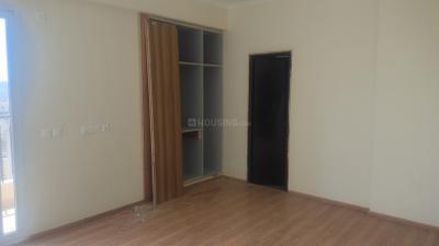 Bedroom Image of 1700 Sq.ft 3 BHK Apartment / Flat for sale in Amrapali Crystal Homes Phase 1, Sector 76 Noida for Rs. 22950000