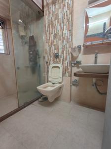Bathroom Image of 950 Sq.ft 2 BHK Apartment / Flat for rent in Dahisar West Mumbai for Rs. 52000