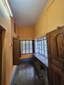 Balcony Image of 800 Sq.ft 3 BHK Independent House for rent in Barasat Kolkata for Rs. 10000