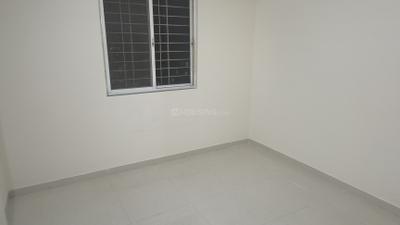 Bedroom Image of 850 Sq.ft 2 BHK Apartment / Flat for rent in New Front 48 East Park, Hadapsar Pune for Rs. 18000