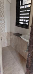 Bathroom Image of 550 Sq.ft 1 BHK Apartment / Flat for rent in Clover Common, Viman Nagar Pune for Rs. 20000