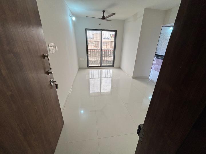 Suyesh apartment Main Image 1