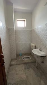 Bathroom Image of 1200 Sq.ft 2 BHK Apartment / Flat for sale in Ansal Suryodaya Vihar, Shastri Nagar Meerut for Rs. 3700000