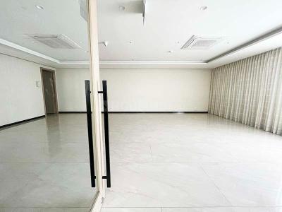 Balcony Image of 1572 Sq.ft 3 BHK Apartment / Flat for sale in Sobha Nesara, Kothrud Pune for Rs. 27500000