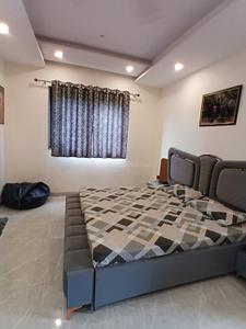 Bedroom Image of 1200 Sq.ft 2 BHK Builder Floor for rent in Sector 122 Noida for Rs. 26000