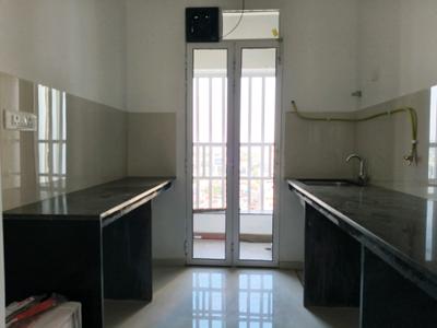 Kitchen Image of 825 Sq.ft 2 BHK Apartment / Flat for rent in Runwal The Central Park, Chinchwad Pune for Rs. 35003