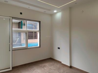 Bedroom Image of 950 Sq.ft 3 BHK Builder Floor for sale in Sector 24 Rohini New Delhi for Rs. 10500000