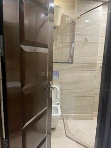 Bathroom Image of 1800 Sq.ft 3 BHK Builder Floor for sale in New Rajinder Nagar New Delhi for Rs. 45000000