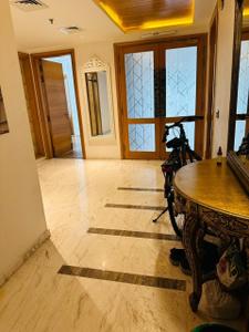 Hall Image of 3850 Sq.ft 4 BHK Apartment / Flat for sale in Jaypee The Sun Court, Jaypee Greens Greater Noida for Rs. 74500000