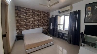 Bedroom Image of 1150 Sq.ft 2 BHK Apartment / Flat for rent in Raviraj Fortaleza Apartment, Kalyani Nagar Pune for Rs. 60000