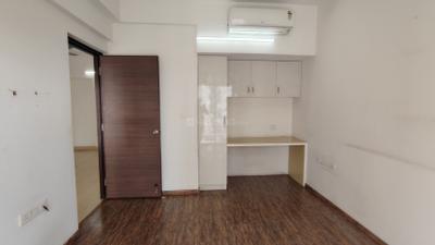 Bedroom Image of 1100 Sq.ft 2 BHK Apartment / Flat for rent in Lodha Meridian, Kukatpally Hyderabad for Rs. 42000