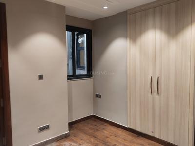 Bedroom Image of 1800 Sq.ft 3 BHK Builder Floor for rent in DDA RWA Sarvapriya Vihar DDA Flats, Hauz Khas New Delhi for Rs. 95000