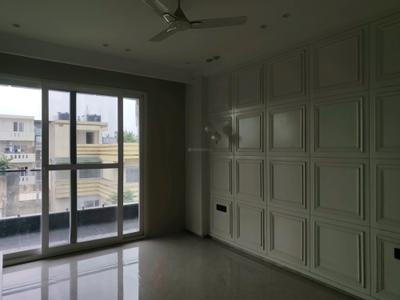 Bedroom Image of 2200 Sq.ft 3 BHK Builder Floor for sale in Paramount Luxury Floors Sushant Lok 3, Sector 57 Gurgaon for Rs. 33500000