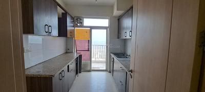 Kitchen Image of 1640 Sq.ft 2 BHK Apartment / Flat for sale in DLF Express Greens, Manesar Gurgaon for Rs. 12500000