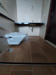 Bathroom Image of 2400 Sq.ft 3 BHK Apartment / Flat for sale in Sobha Marina One, Marine Drive Kochi for Rs. 39600000