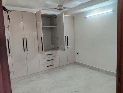 Bedroom Image of 750 Sq.ft 2 BHK Builder Floor for rent in Preet Vihar New Delhi for Rs. 20000