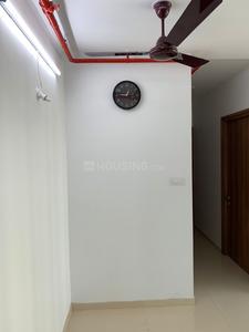 Hall Image of 750 Sq.ft 2 BHK Apartment / Flat for sale in Kalpataru Sunrise, Thane West Thane for Rs. 10000000