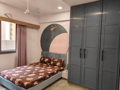 Bedroom Image of 1827 Sq.ft 3 BHK Apartment / Flat for rent in Sargasan Gandhinagar for Rs. 41000
