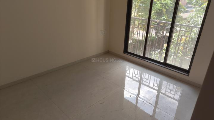 Valencia Square Main Image 1