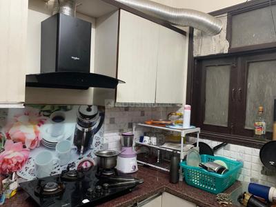 Kitchen Image of 850 Sq.ft 2 BHK Builder Floor for rent in Sector 24 Rohini New Delhi for Rs. 20000