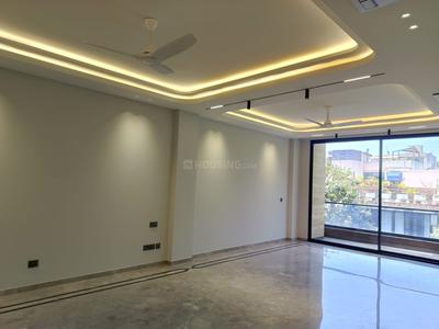 Living Room Image of 4500 Sq.ft 4 BHK Builder Floor for sale in Kailash Colony New Delhi for Rs. 132500000