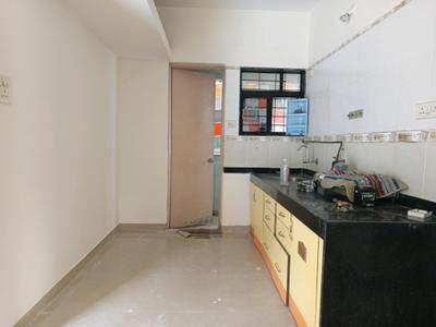 Kitchen Image of 929 Sq.ft 2 BHK Apartment / Flat for sale in Magarpatta Iris, Magarpatta City Pune for Rs. 14000000
